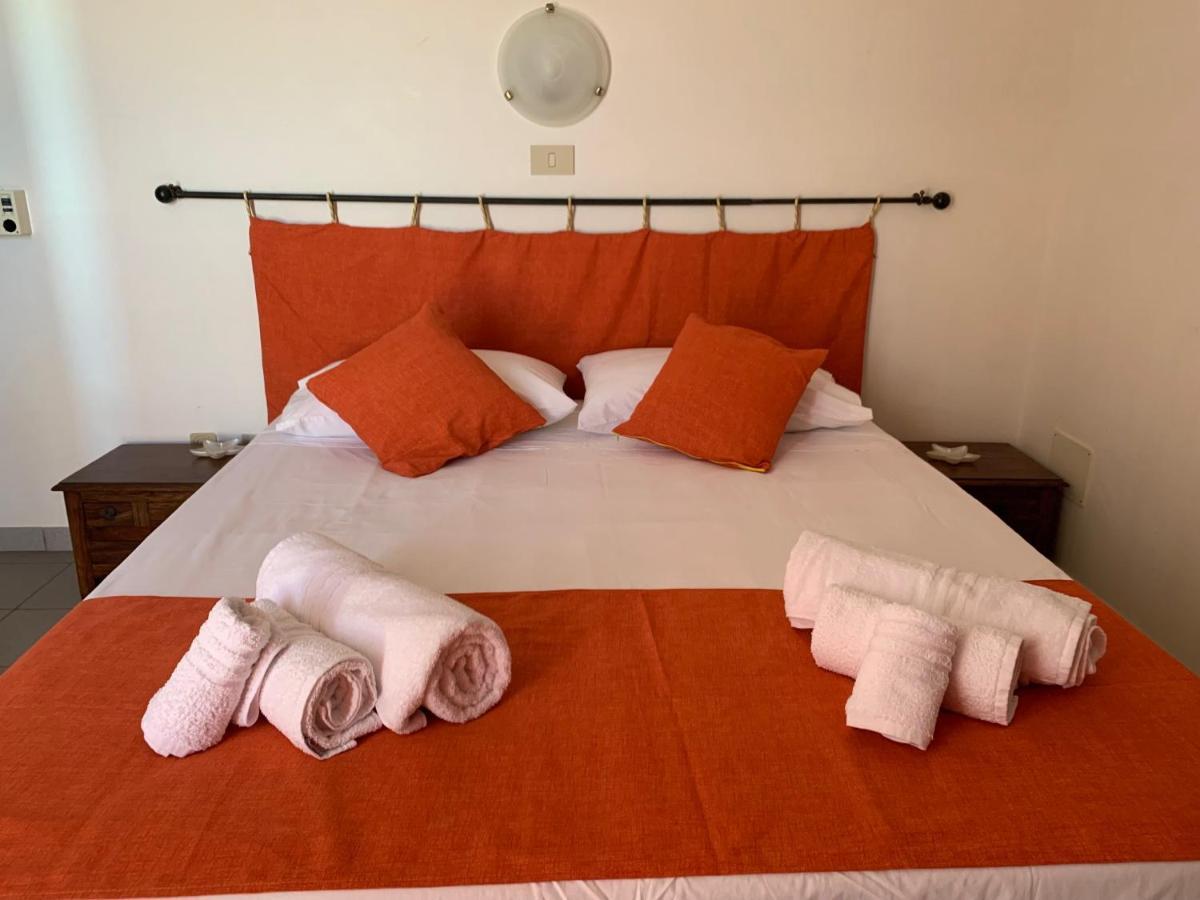 Hotel La Bussola Porto Palo Zewnętrze zdjęcie