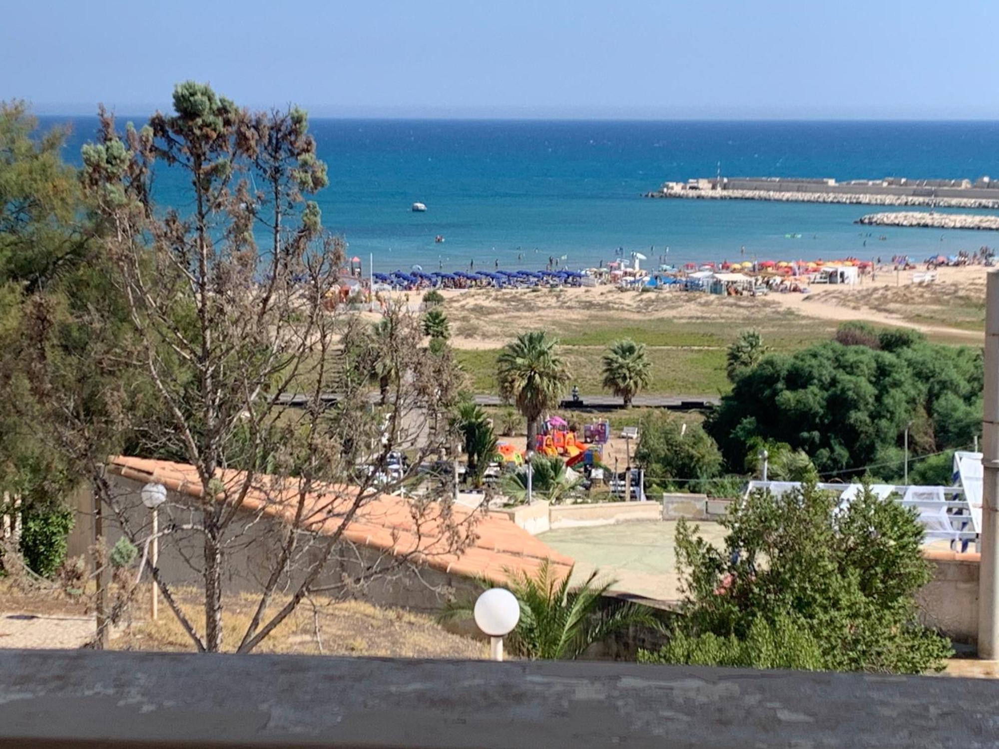 Hotel La Bussola Porto Palo Zewnętrze zdjęcie